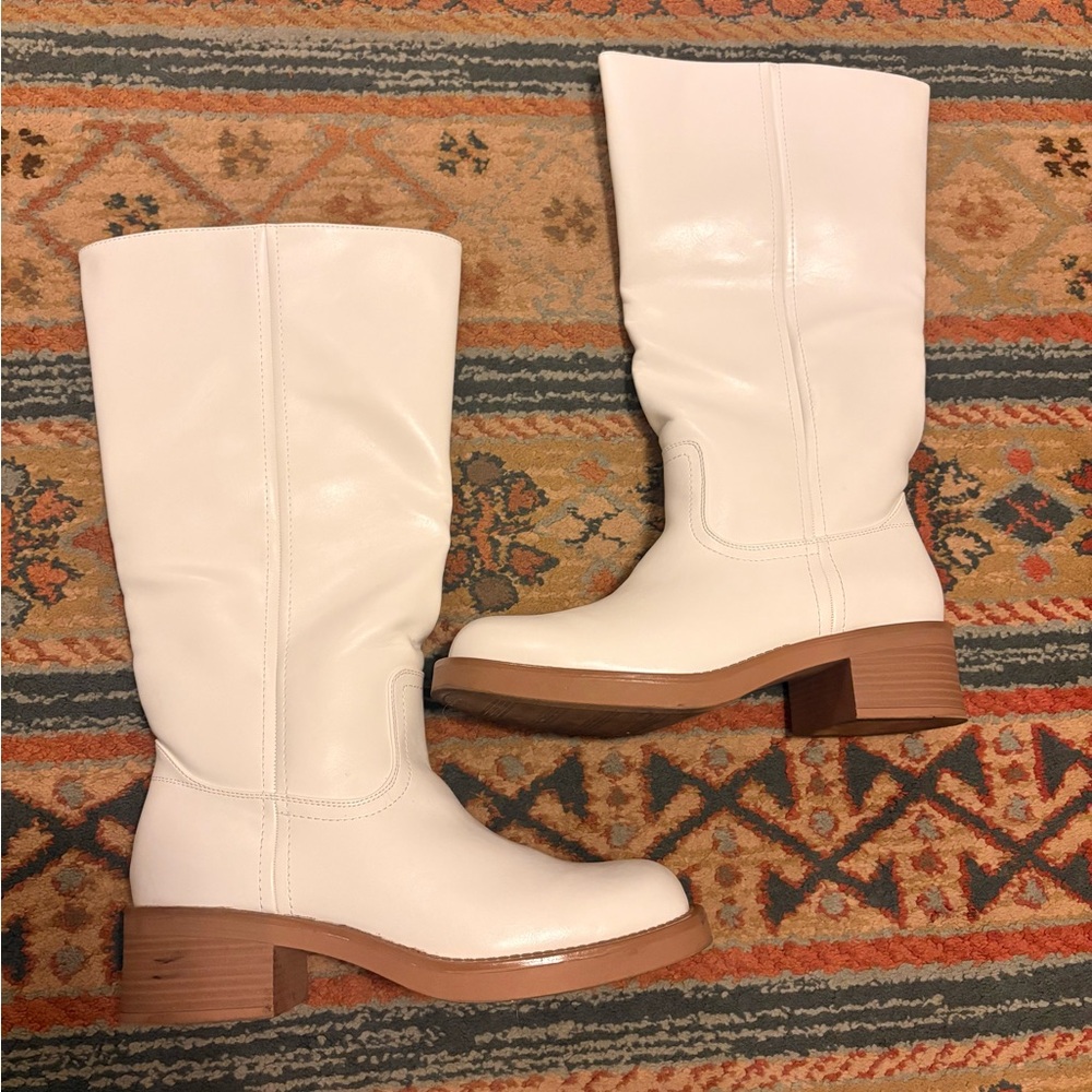 DREAM PAIRS Women's Square Toe White Chunky Block Heel Boots
